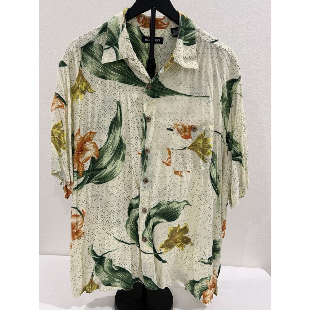 Vintage Puritan Mens XL Shirt 100% Rayon Hawaiian Floral Print Button Down